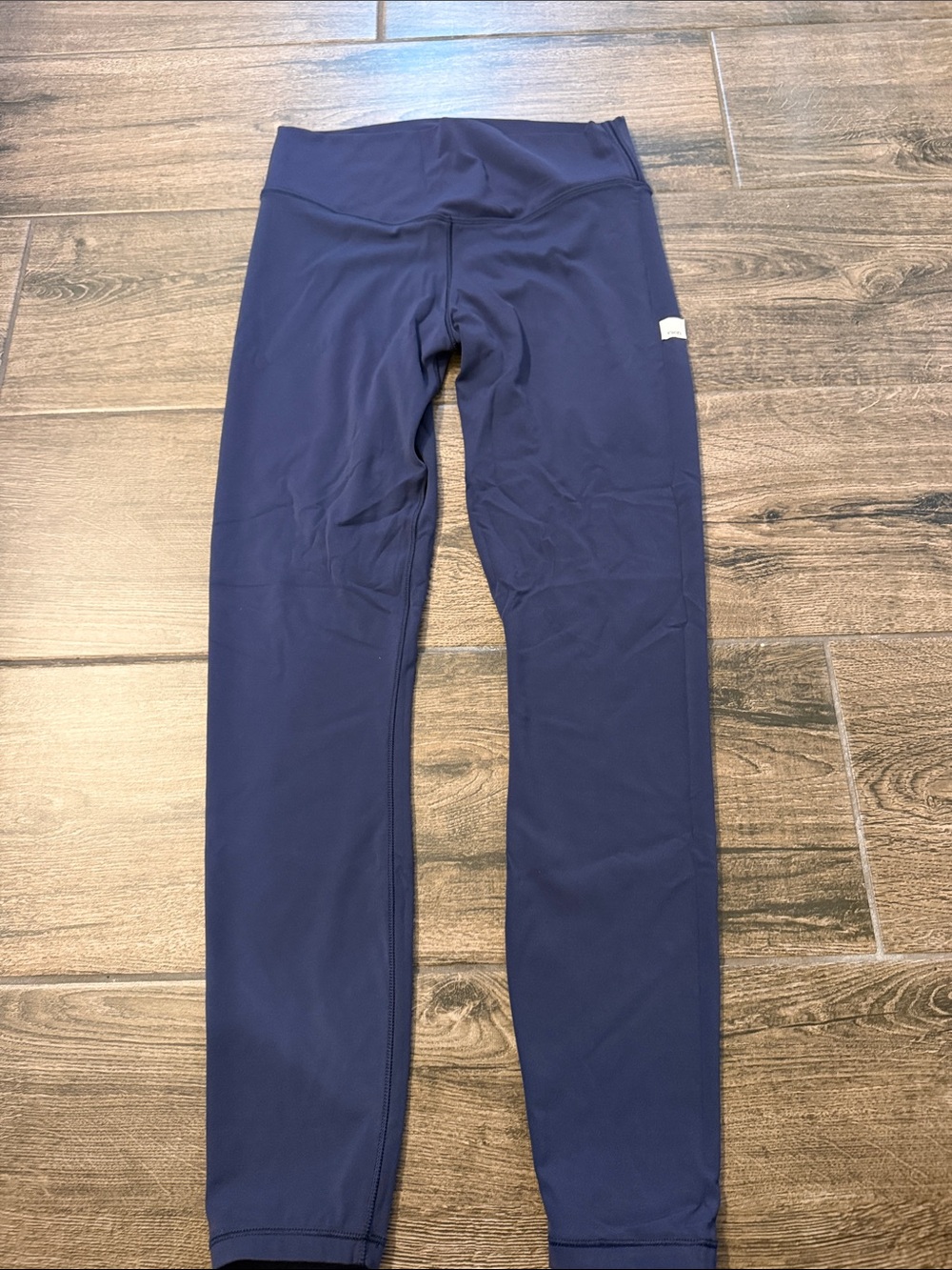 Vuori. All The Form. Blue Coast. Medium.